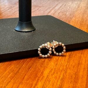 Small silver wreath earrings